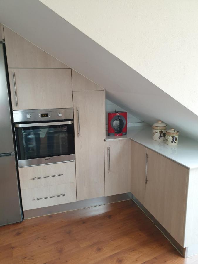 Atico Cine Colon Apartment รีบาเดโอ ภายนอก รูปภาพ