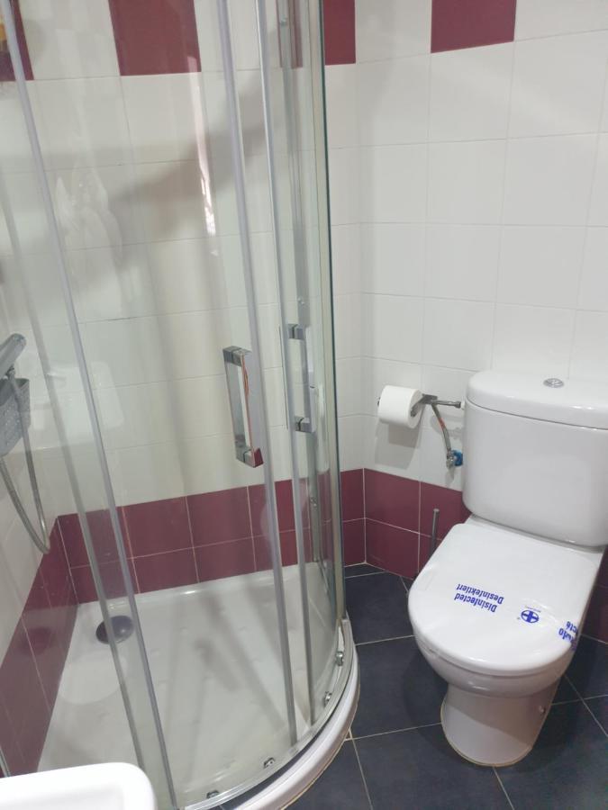 Atico Cine Colon Apartment รีบาเดโอ ภายนอก รูปภาพ