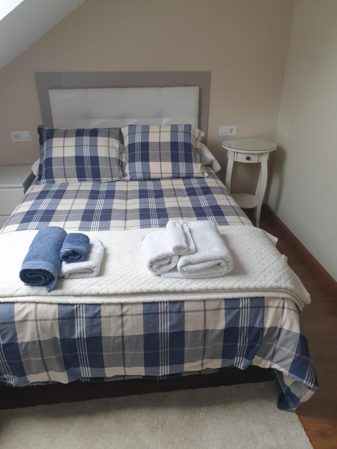 Atico Cine Colon Apartment รีบาเดโอ ภายนอก รูปภาพ