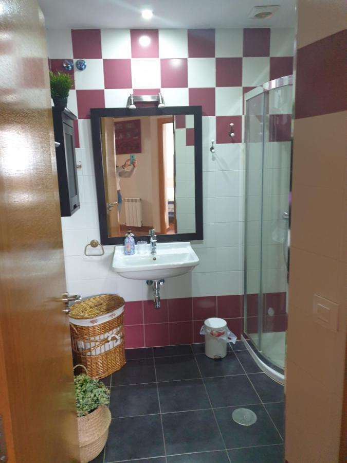 Atico Cine Colon Apartment รีบาเดโอ ภายนอก รูปภาพ